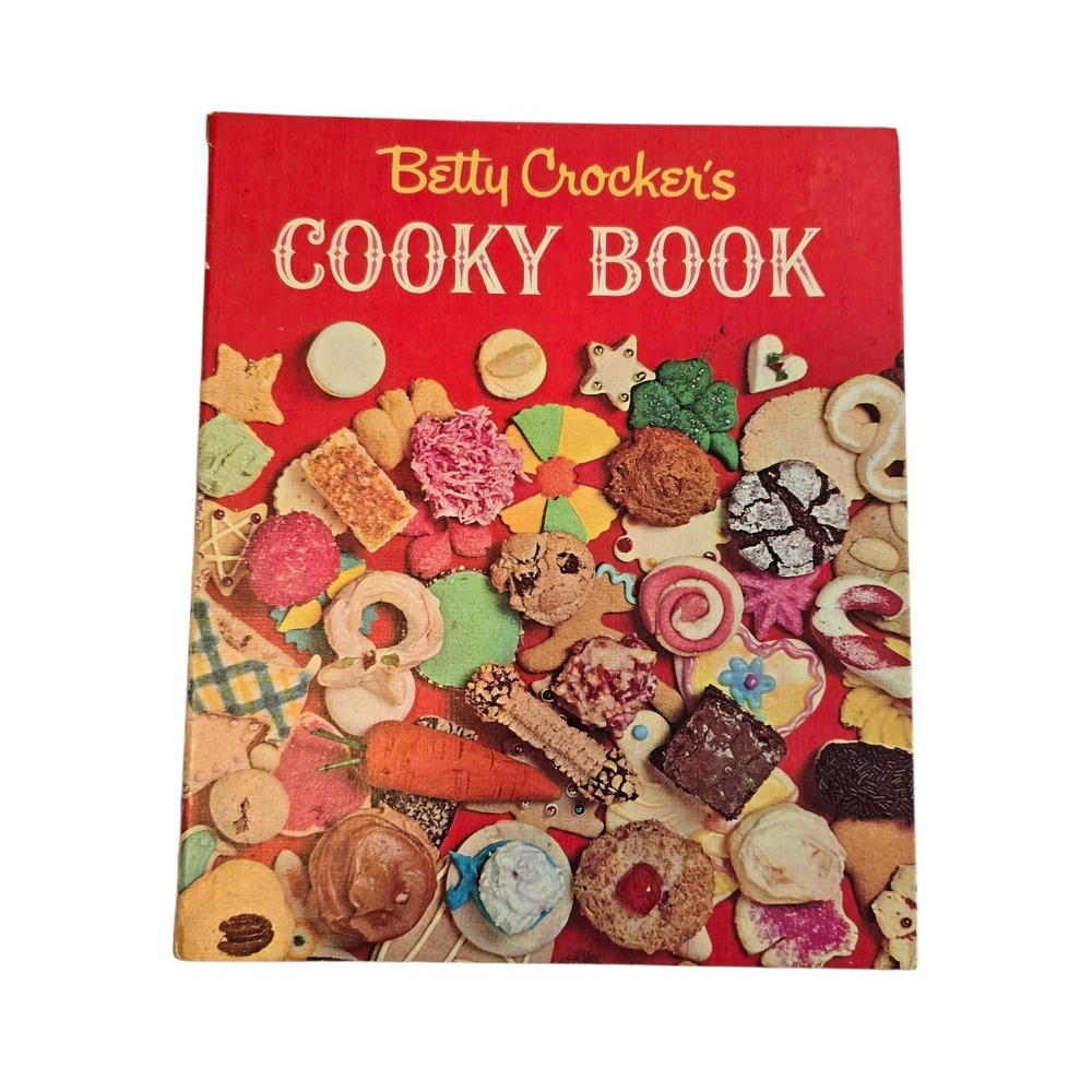 Vintage 1963 Betty Crocker Cookie Book 1st Edition 3rd Printing Spiral Holiday